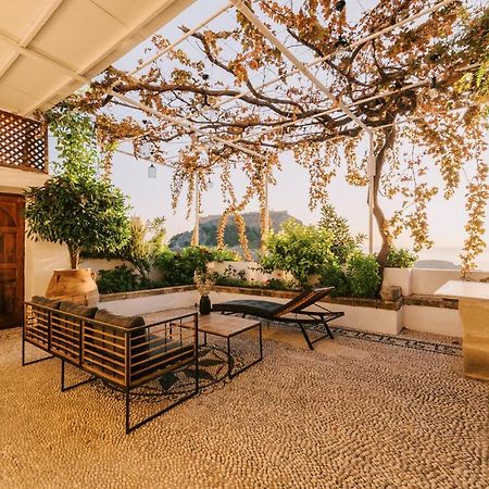 Arte Lindos Villa Buitenkant foto